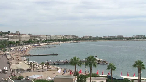 Panoramic view of beach in Cannes Stock Footage 37322054