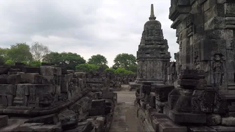Panoramic View, Buddhist Stupas, Sewu Temple Compound, Java, Indonesia 스톡 동영상 311020549