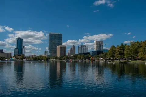 Panoramic view of building in dockside of Lake Eola Park Fotos de archivo