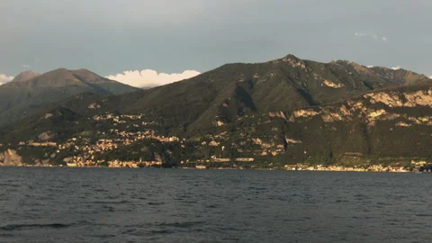 Panoramic view on Cadenabbia Ferry Pier - Lake Como Vidéo 201532224