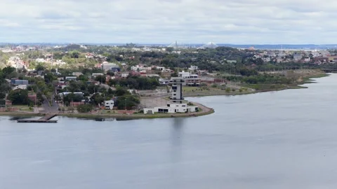 Panoramic view of Cambyreta observation deck and park on the Parana River Video stock 332824310