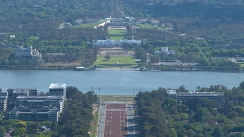 Panoramic view of Canberra city from Mount Ainslie featuring Anzac Parade a.. Video stock 332969614