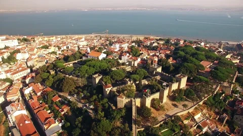 Panoramic view Castle of Sao Jorge Lisbon aerial Stock Footage 67865109
