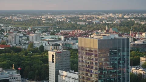 Panoramic view of the center of Warsaw from the observation deck Видео 331363658