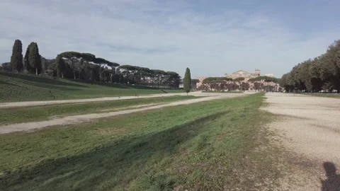 Panoramic view of the Circo Massimo in Rome on a sunny morning. Italy. 스톡 동영상 160231110