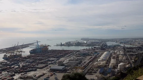 Panoramic view of the container port in Barcelona, Spain. Timelapse Stock Footage 121307678