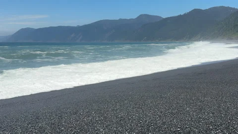 Panoramic View of Dark Sand Beach and Rugged Lost Coast Mountains Stock-Footage 334231262