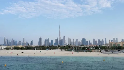 Panoramic view on Dubai beach 動画素材 226804557