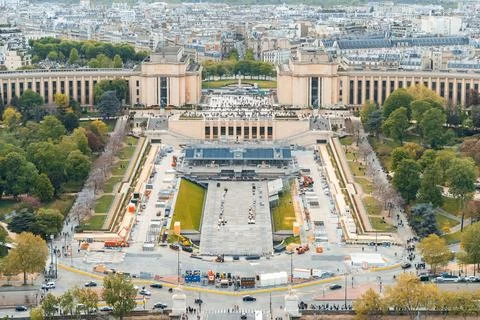 Panoramic View from Eiffel Tower Overlooking 2024 Olympic Preparations Foto stock