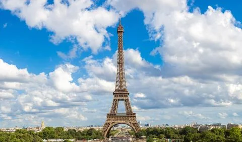 Panoramic view of Eiffel Tower in Paris Foto stock
