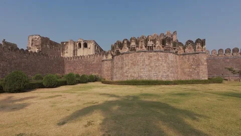 Panoramic view of Golconda fort located in Hyderabad city, India. Stock Footage 285724124