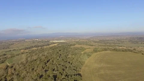 PANORAMIC VIEW OF GREEN FIELD 库存影片 101779008