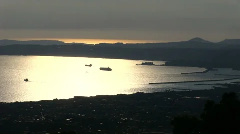 Panoramic view of the Gulf of Naples at sunset Видео 37798682