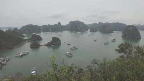 Panoramic view of halong bay from ti top island 库存影片 287592936