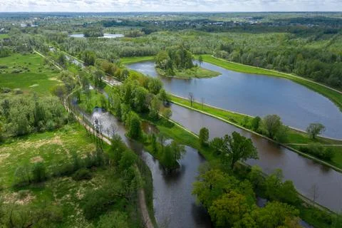 A panoramic view from a height of the ponds and the Landscape Park in Peterhof 스톡 사진