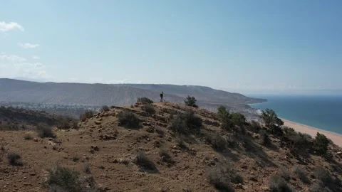 A panoramic view of Imi Ouaddar, north of Taghazout and Agadir, Morocco Vídeos de archivo 242407950