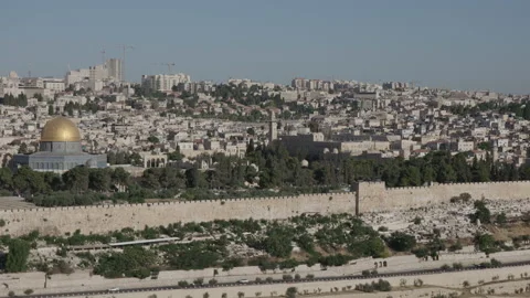 Panoramic view of Jerusalem old city walls, temple mount, dome of the rock Stock Footage 130363147