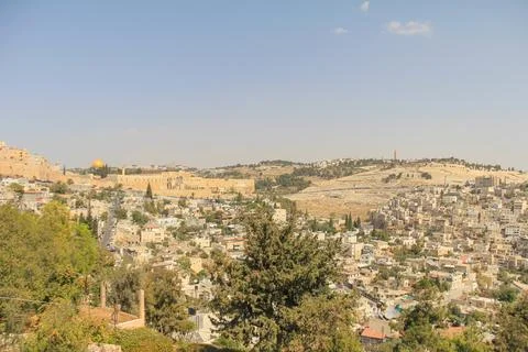 Panoramic view to Jerusalem Old city and the Temple Mount, Dome of the Rock.. Stock Photos