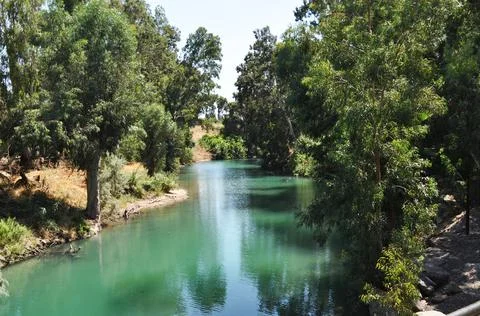 Panoramic view of the Jordan River. Fotos de archivo