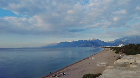 Panoramic view of Konyaalti Beach with SUP boards, Antalya Video stock 317697833