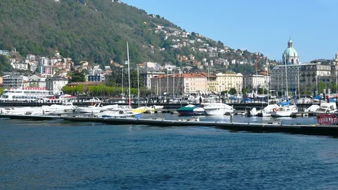 Panoramic view on main square and lake of Como Stock Footage 114288551