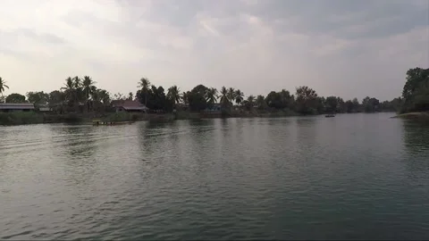Panoramic view of Mekong river at sunset twilight, Don Det, Si Phan Don, Laos Stockbeeldmateriaal 169003963