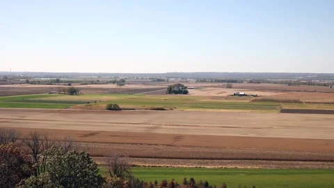 Panoramic View of Mississippi River Bottomlands - Farmlands in the Fall - 4K Stock-Footage 289913276