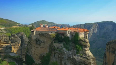 Panoramic view at monastery Varlaam, Meteora, Greece. Steadicam shot Stock Footage 106974727