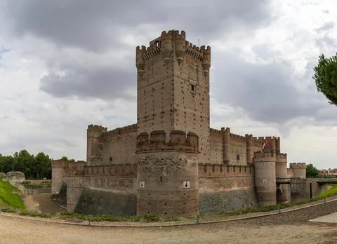 Panoramic view of the Mota Castle in Medina del Campo, Valladolid, Spain.. Stock Photos