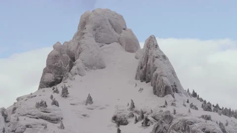 Panoramic view of Mount Ciucas peak in winter, part of Romanian Carpathian Range Stock Footage 151041540