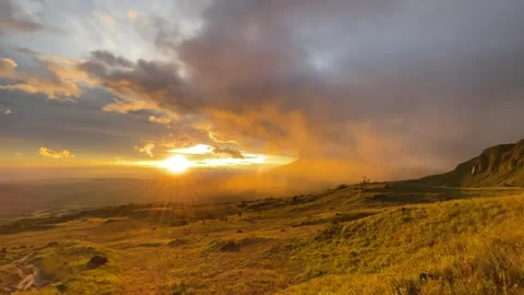 Panoramic view of Mount Roraima plateau at sunset, Venezuela Video stock 247967961