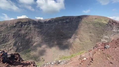 Panoramic view of Mount Vesuvius caldera Stock Footage 280932922