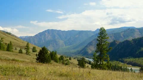 Panoramic view of a mountain ridge in the Altai mountains.4k timelapse Stock-Footage 12429610