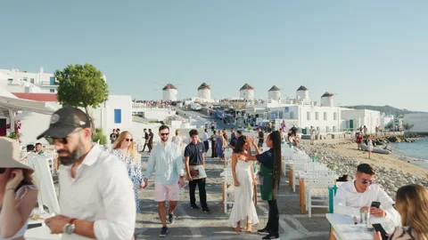 Panoramic view of Mykonos Town and the Aegean Sea, Greece Vídeos de archivo 220159640
