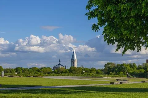Panoramic View of Narva Old Town with Church Spire Stockfoto's