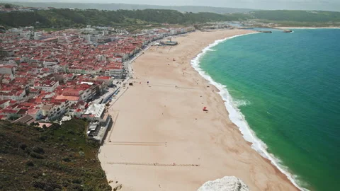 Panoramic view of Nazaré and its beach from Miradouro do Suberco in 4K. Stock Footage 169658503