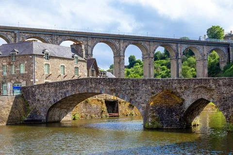 Panoramic view of old stone bridge and historical medieval houses reflectin.. Stock Photos
