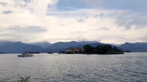 Panoramic view of the orta lake located in Piedmont Stock Footage 138799786