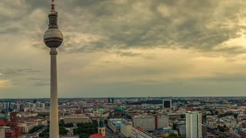 Panoramic view over Berlin at evening from the roof of the Hotel Park Inn Berlin Foto stock