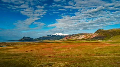 Panoramic view over covered with snow Snaefellsjoekull mountain summit and Ic Stock-Fotos