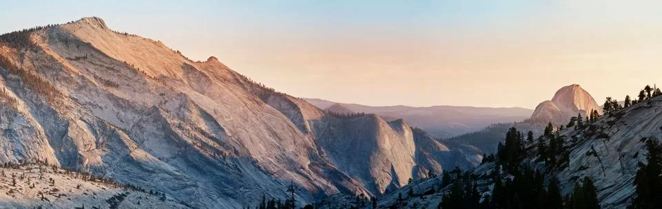Panoramic view over a Half Dome at Yosemite National Park Stock Photos