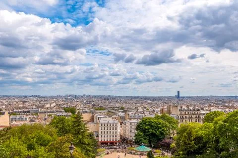 Panoramic View of Paris and Clouds France. Paris. Summer day. Panoramic vi... Stock-Fotos