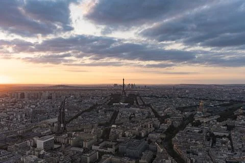 Panoramic view of Paris with the Eiffel tower Stockfoto's