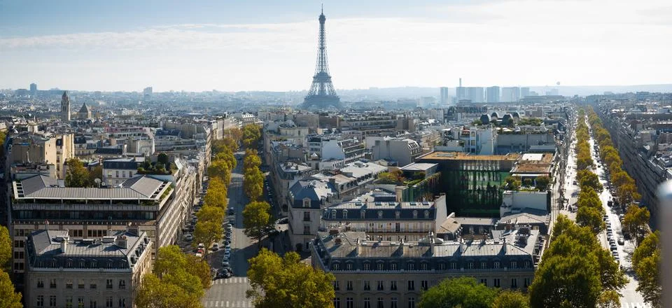 Panoramic view of Paris with Eiffel Tower Stockfoto's