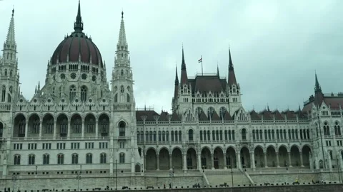 Panoramic view of the parliament building Video stock 307205089