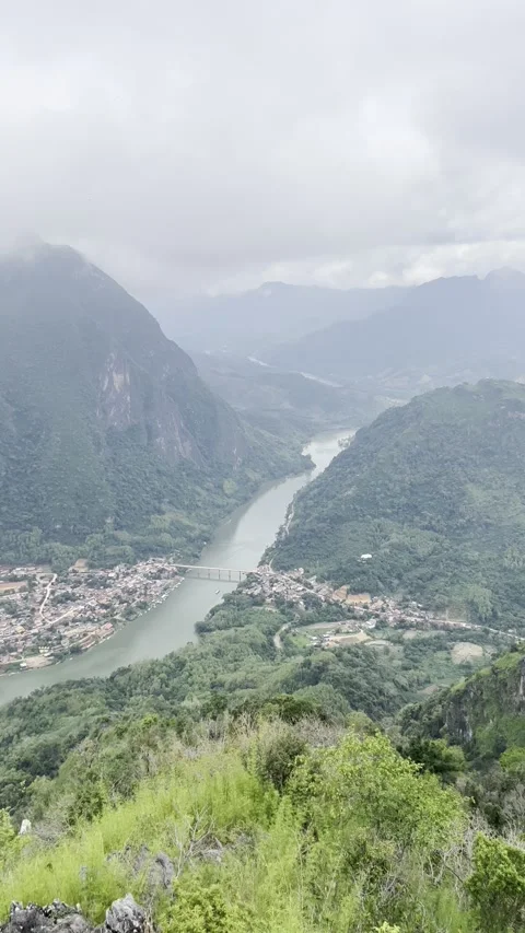 Panoramic View from Pha Kao Mountain – Vertical Landscape Clip in Laos Video stock 310803936