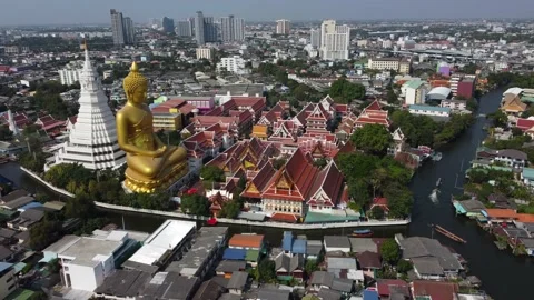 Panoramic view of Phasi Charoen temple in Bangkok, Thailand 4K Stock-Footage 232572515