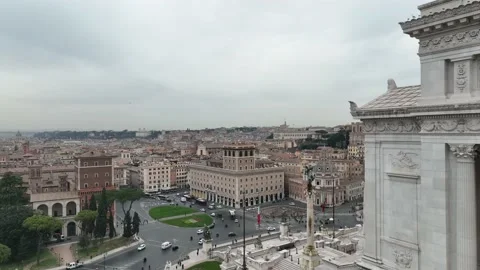 Panoramic view of Piazza Venezia in Rome, Italy. Stock Footage 172484528