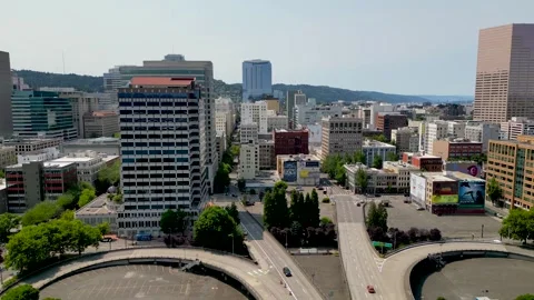 Panoramic view of Portland, Oregon skyline, 26th most populous city in USA. Stock Footage 282911073