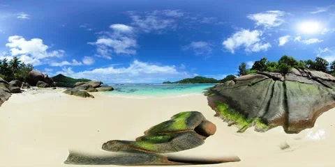 Panoramic view of a pristine Seychelles beach. Stock Footage 346871176